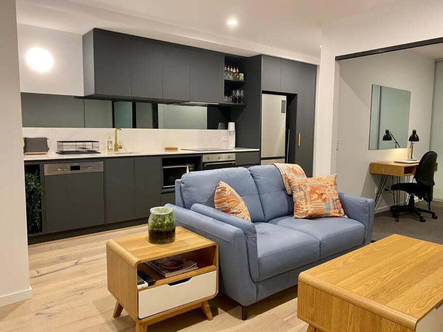 Central Canberra City Apartment With Study And Full Amenities Including Parking ภายนอก รูปภาพ